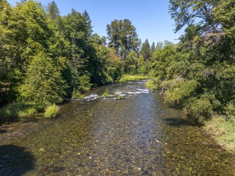 Tiny photo for 11677 Highway 238, Jacksonville, OR 97530 (MLS # 220210304)