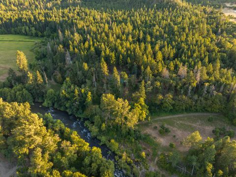 Tiny photo for 11677 Highway 238, Jacksonville, OR 97530 (MLS # 220210304)