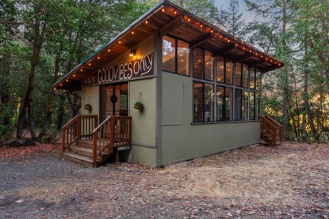 Tiny photo for 11677 Highway 238, Jacksonville, OR 97530 (MLS # 220210304)