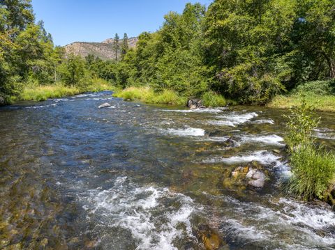 Tiny photo for 11677 Highway 238, Jacksonville, OR 97530 (MLS # 220210304)