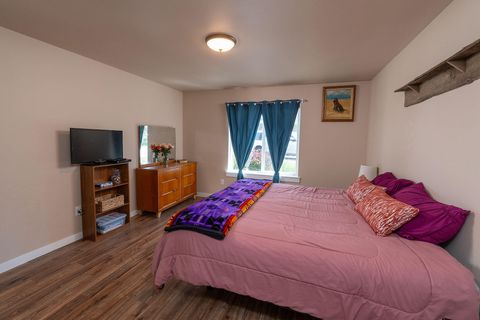 Tiny photo for 541 Sunrise Circle, Metolius, OR 97741 (MLS # 220202192)