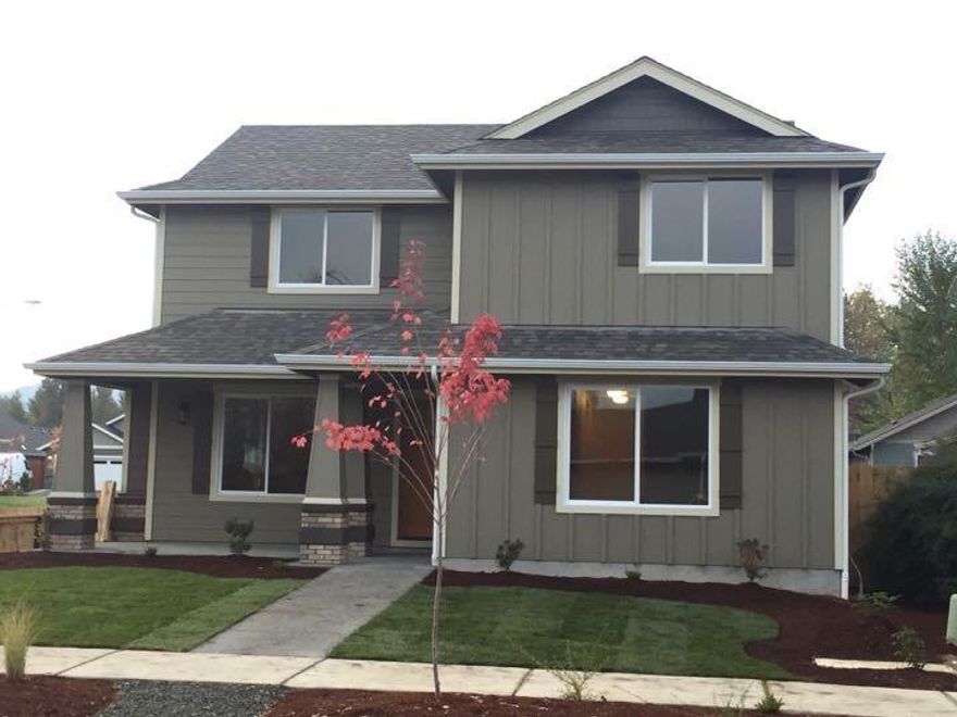 Just completed on October 29th, this amazing two story District 7 home features Hardwood floors in living, dining and kitchen. Nice fenced yard. Gorgeous custom kitchen with upgraded appliance package with large bedrooms all with walk-in closets. You must view to appreciate all that is here for the price.