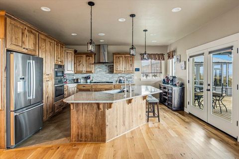 Tiny photo for 12365 SW Reif Road, Powell Butte, OR 97753 (MLS # 220217123)