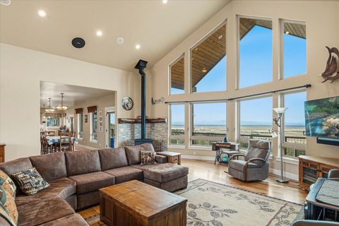 Tiny photo for 12365 SW Reif Road, Powell Butte, OR 97753 (MLS # 220217123)