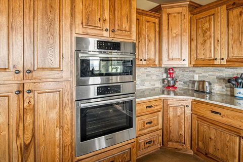 Tiny photo for 12365 SW Reif Road, Powell Butte, OR 97753 (MLS # 220217123)