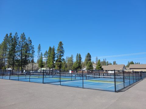 Tiny photo for 16614 Landing Court, La Pine, OR 97739 (MLS # 220220124)