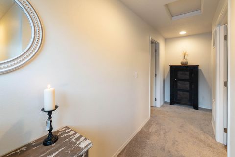 Tiny photo for 16614 Landing Court, La Pine, OR 97739 (MLS # 220220124)