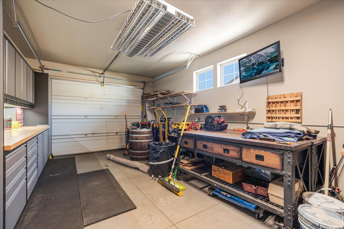 Forked Horn Butte - Residential