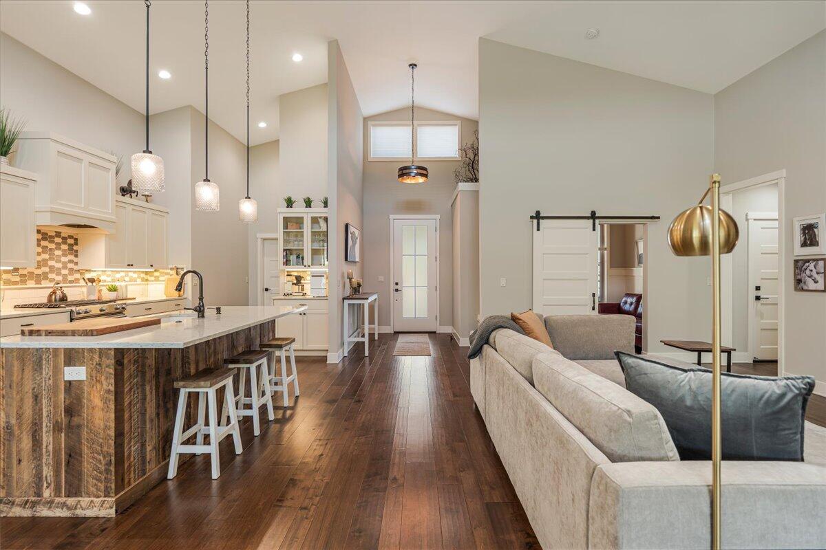 Forked Horn Butte - Residential