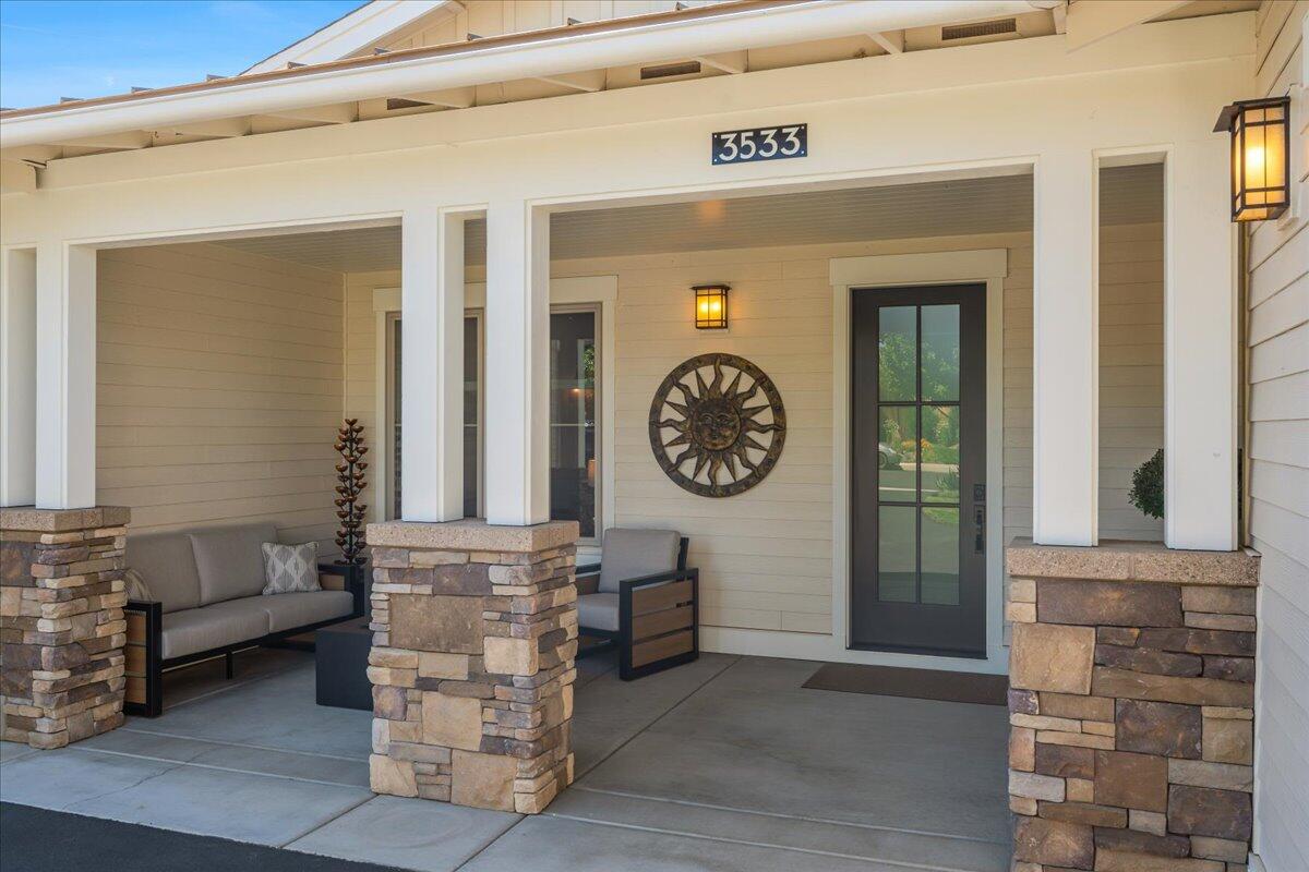 Forked Horn Butte - Residential