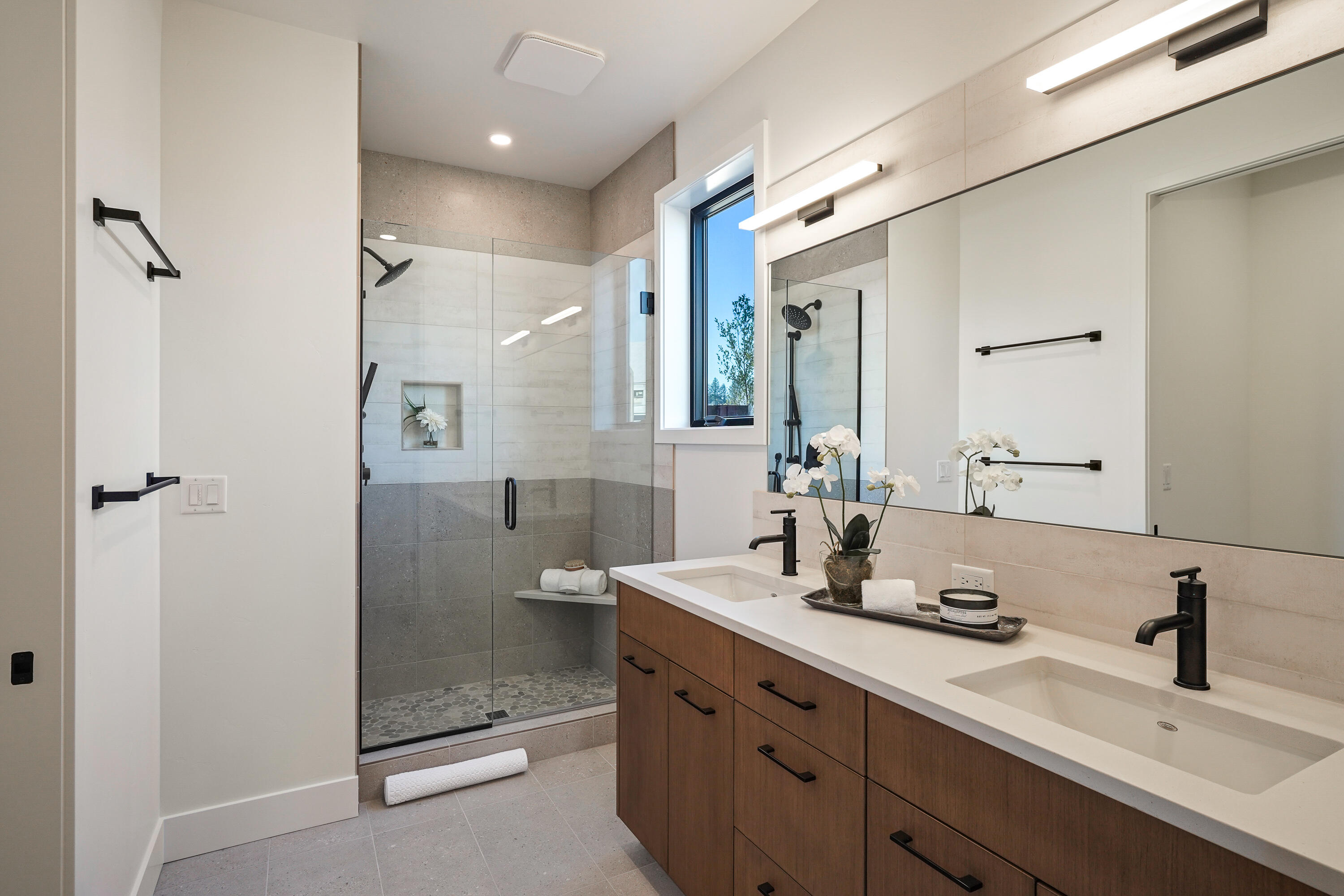 Discovery West Phase 4 - Residential