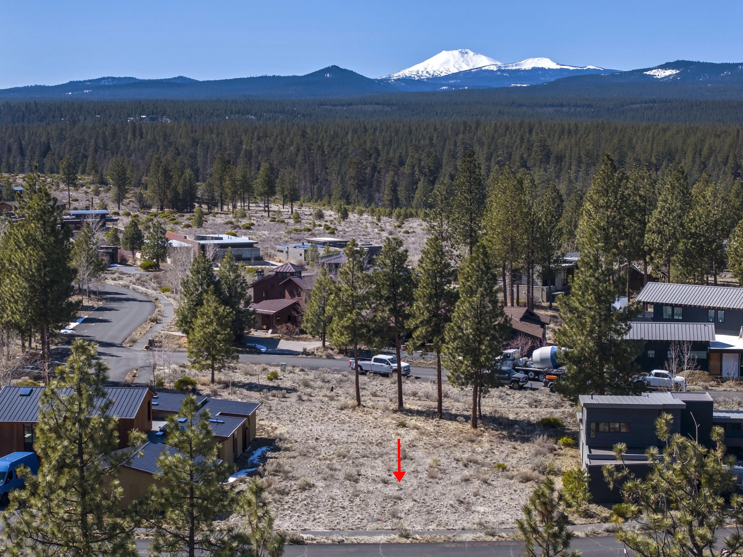 62765 NW Sand Lily Way