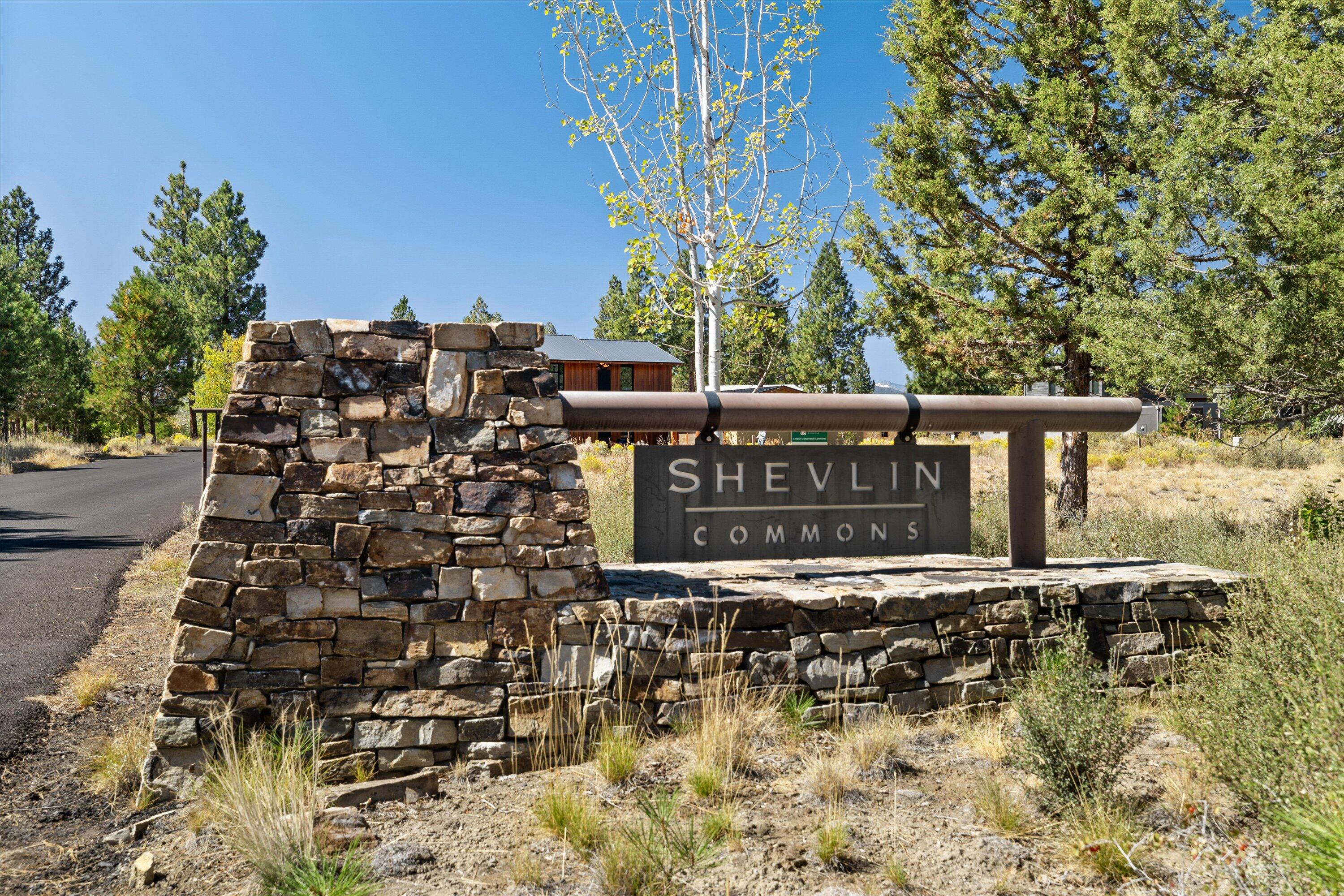 62765 NW Sand Lily Way