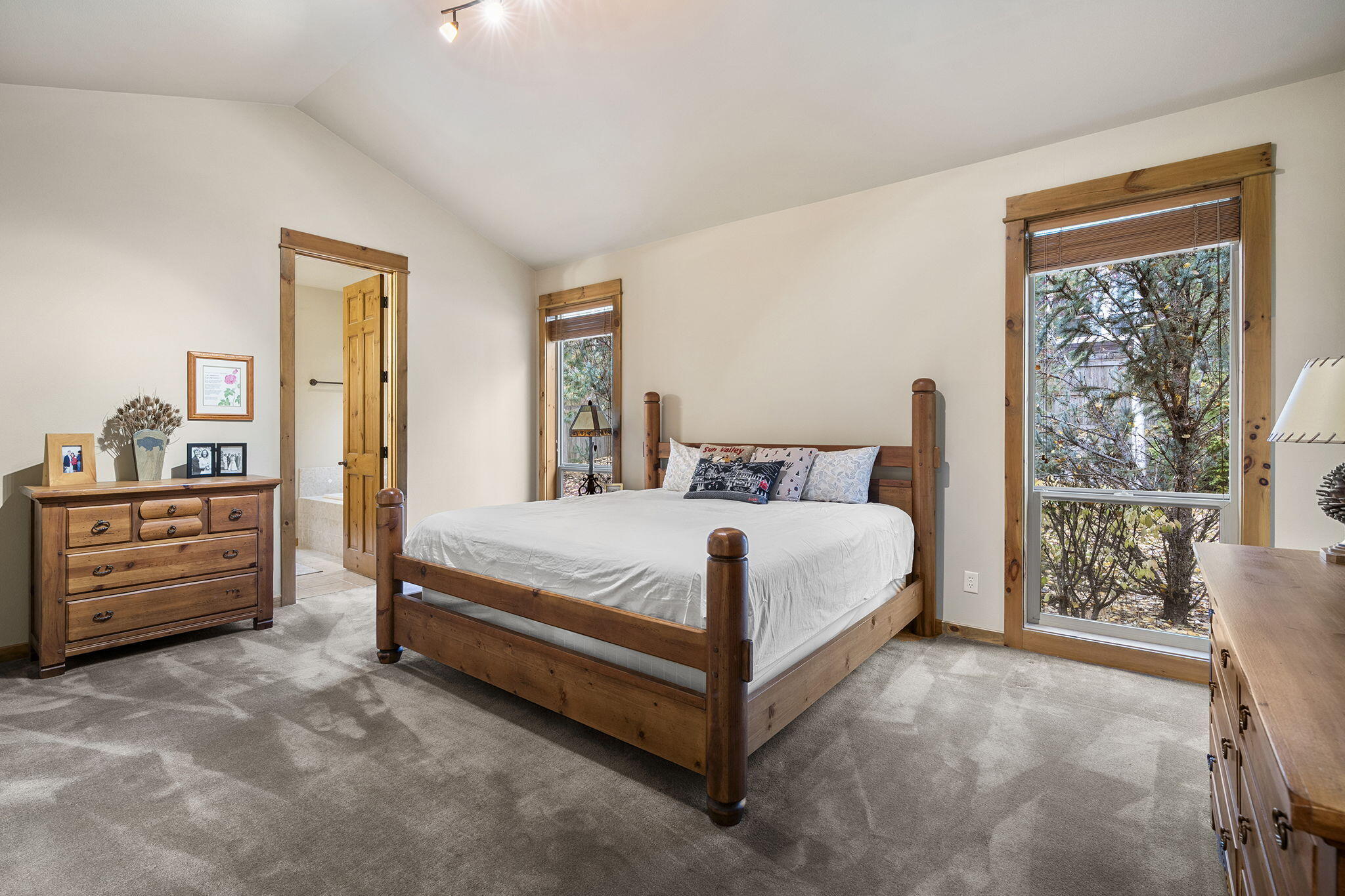 River Rim - Residential