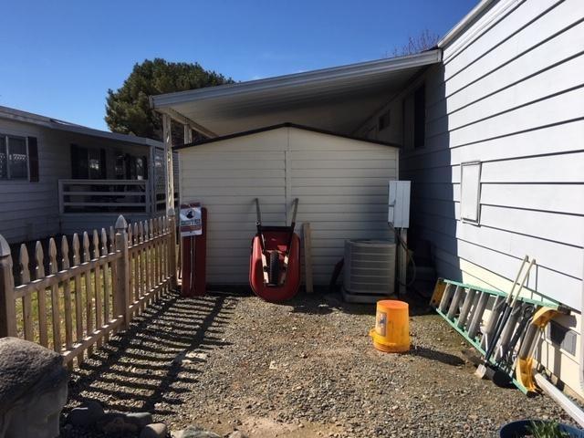 Rogue Lea Estates - Residential