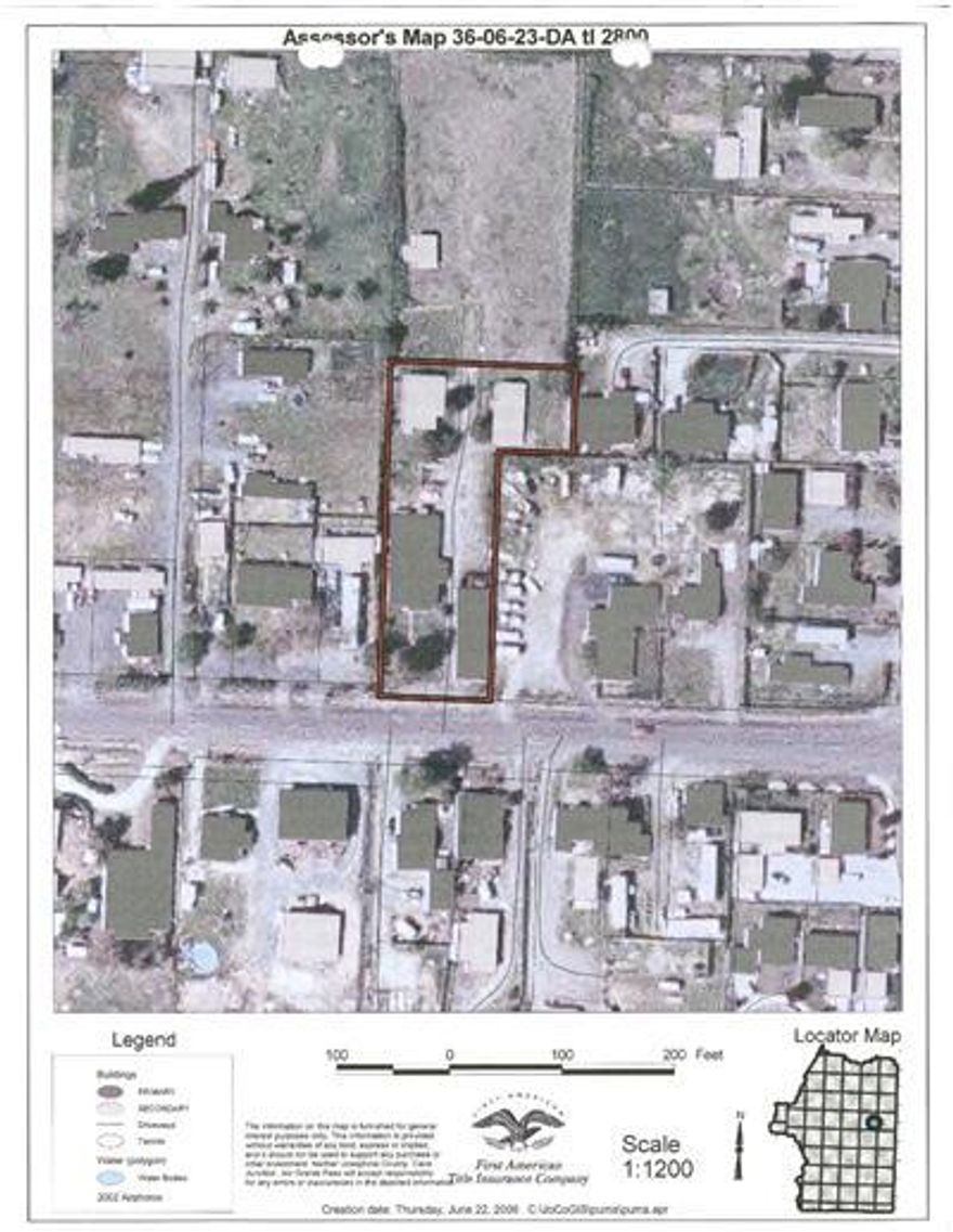 Property includes a 3-4 bedroom 2 bath home, two 2 bedroom 1 bath homes, and guest quarters.