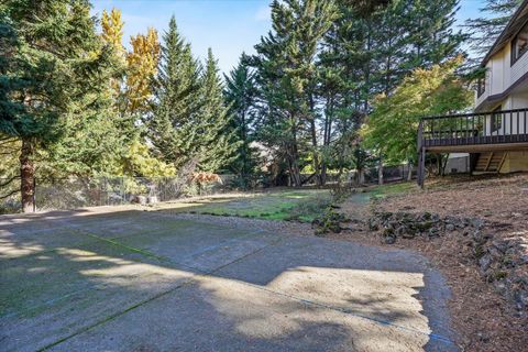 Tiny photo for 4427 San Juan Drive, Medford, OR 97504 (MLS # 220211537)