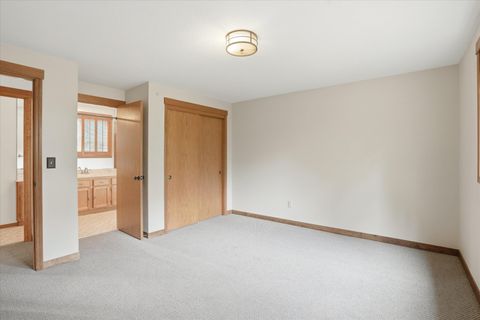 Tiny photo for 4427 San Juan Drive, Medford, OR 97504 (MLS # 220211537)