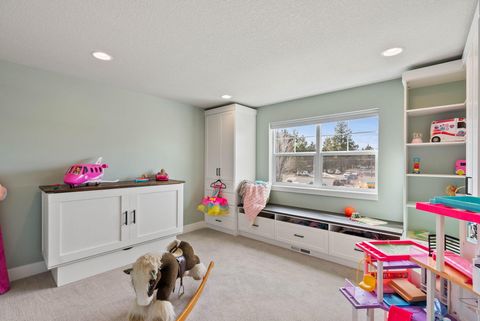 Tiny photo for 63204 NW Red Butte Court, Bend, OR 97703 (MLS # 220215730)