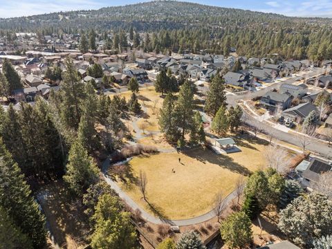 Tiny photo for 63204 NW Red Butte Court, Bend, OR 97703 (MLS # 220215730)