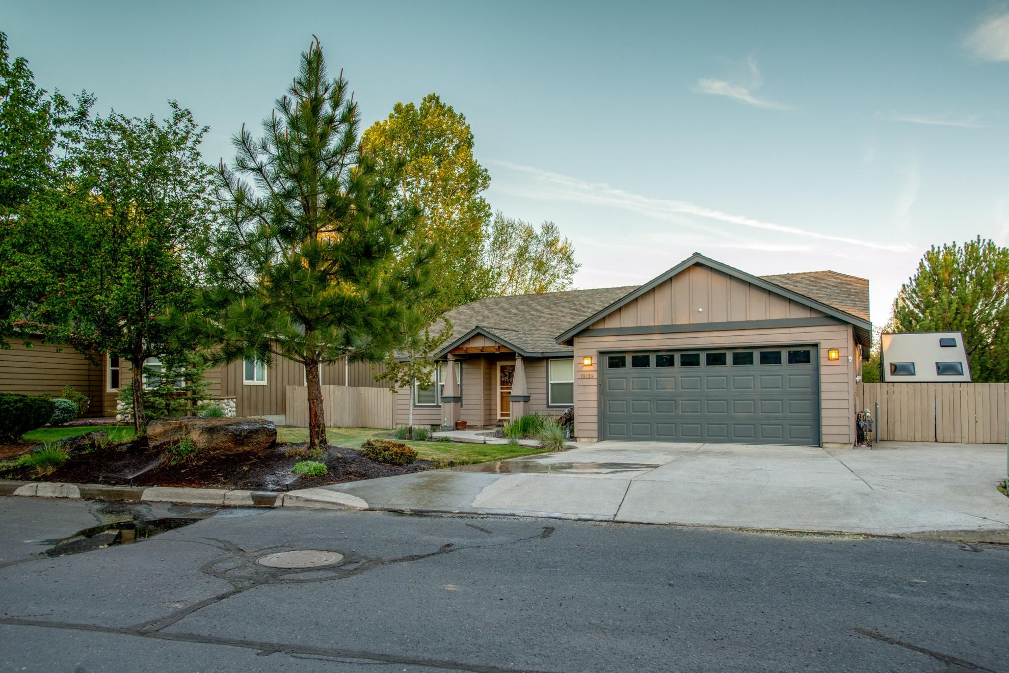 River Rim - Residential