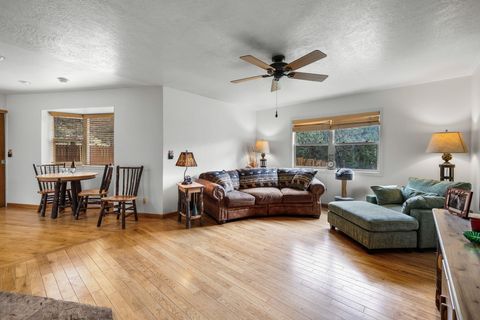Tiny photo for 312 Edgewood Drive, Canyon City, OR 97820 (MLS # 220216750)