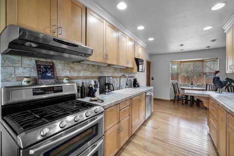 Tiny photo for 312 Edgewood Drive, Canyon City, OR 97820 (MLS # 220216750)