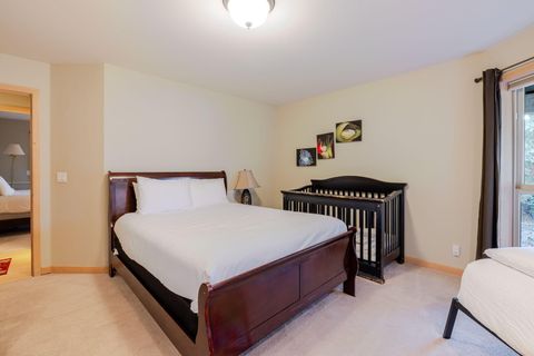 Tiny photo for 58010 Mulligan Lane, Sunriver, OR 97707 (MLS # 220212788)