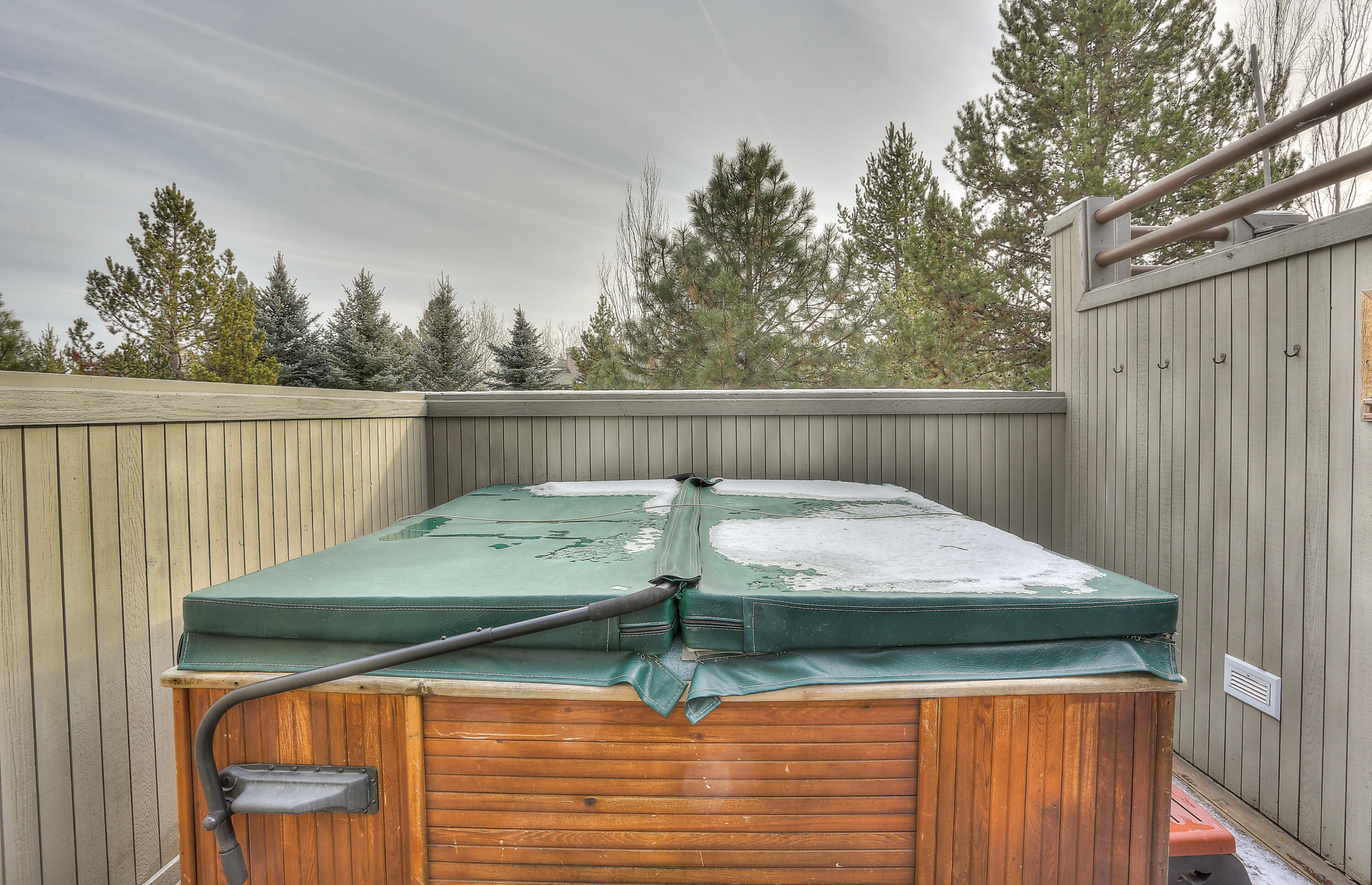 Fairway Point Villag - Residential