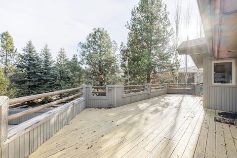 Tiny photo for 58010 Mulligan Lane, Sunriver, OR 97707 (MLS # 220212788)