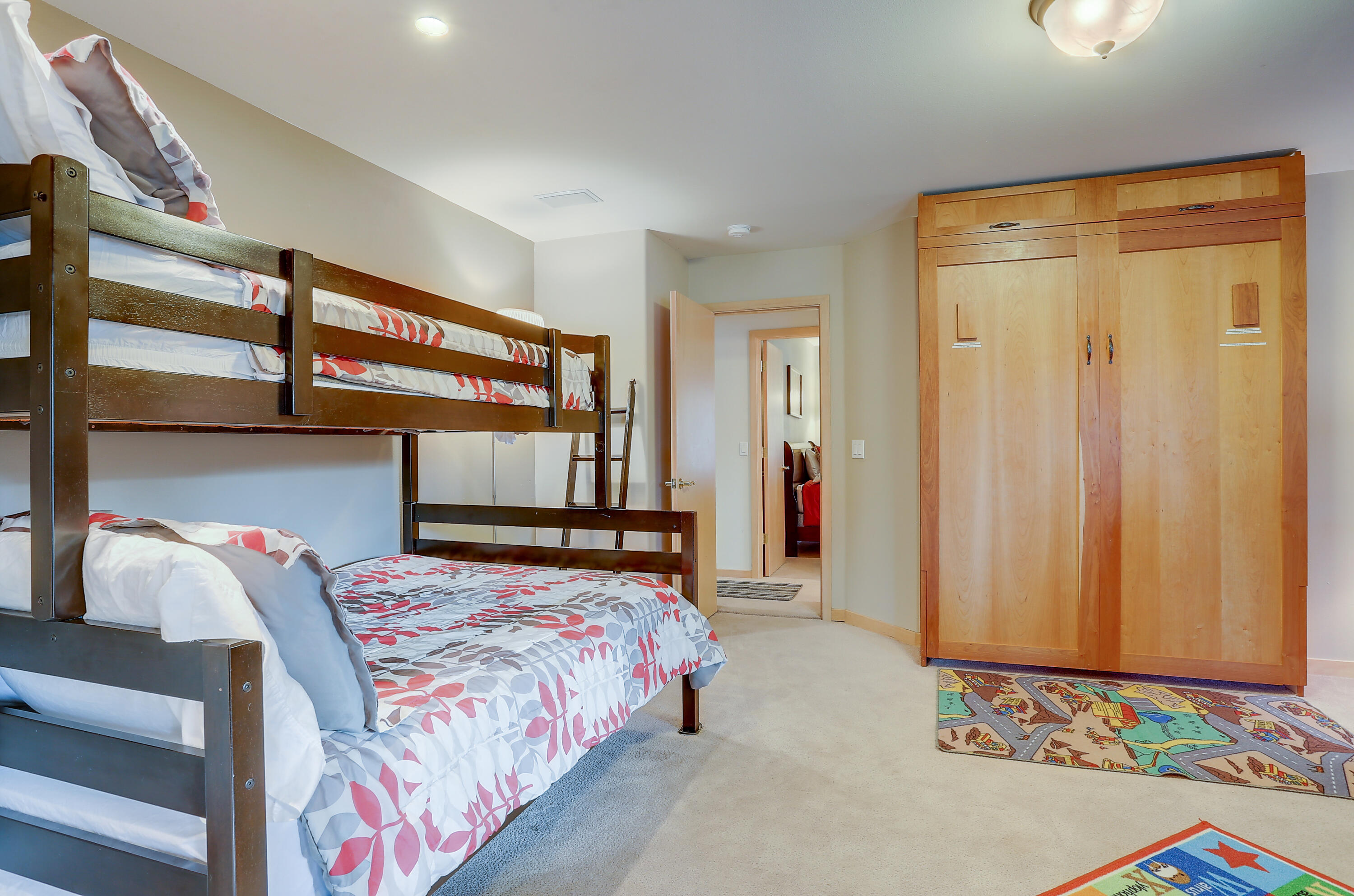 Fairway Point Villag - Residential