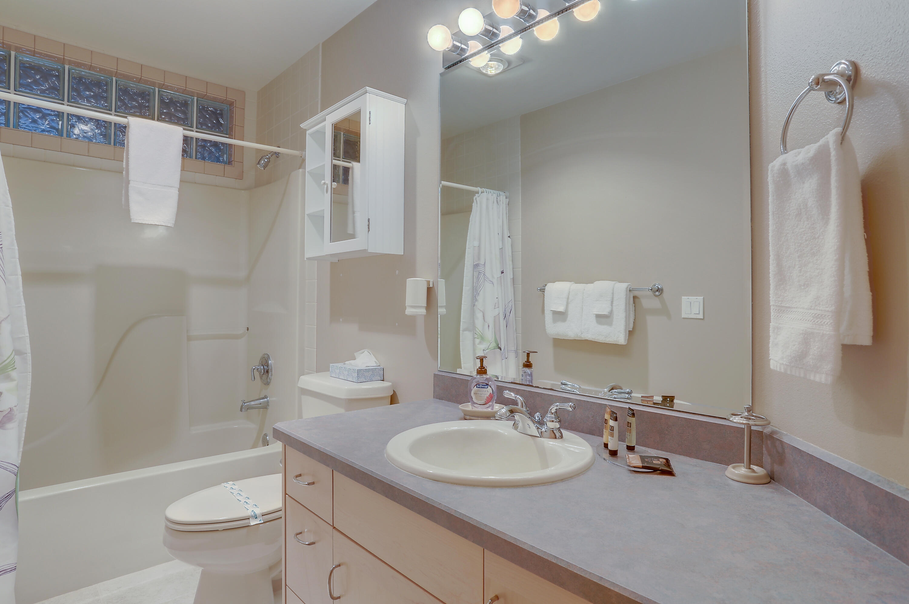 Fairway Point Villag - Residential