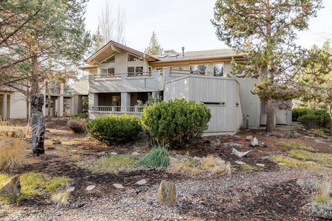 Tiny photo for 58010 Mulligan Lane, Sunriver, OR 97707 (MLS # 220212788)