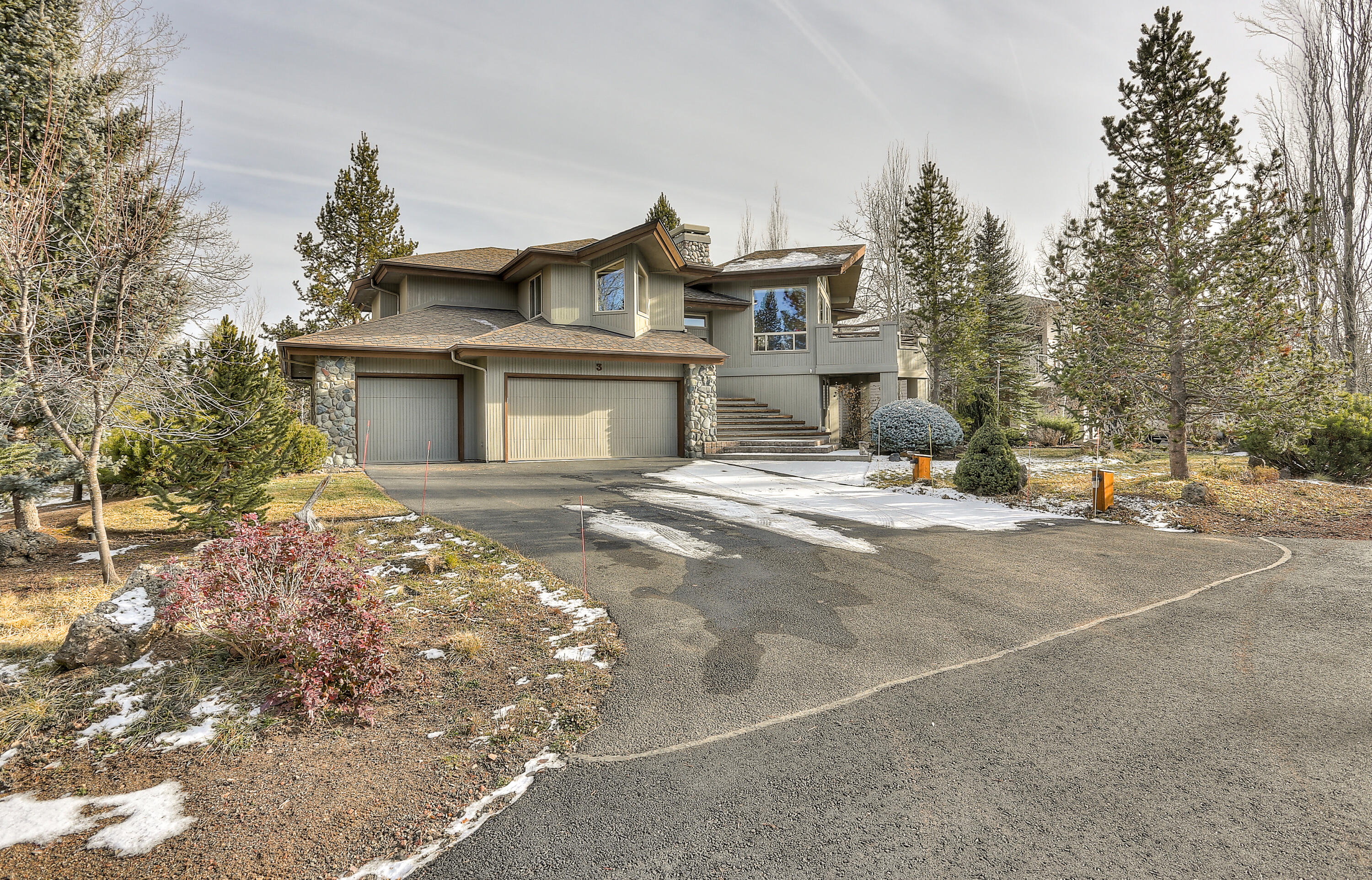 Fairway Point Villag - Residential