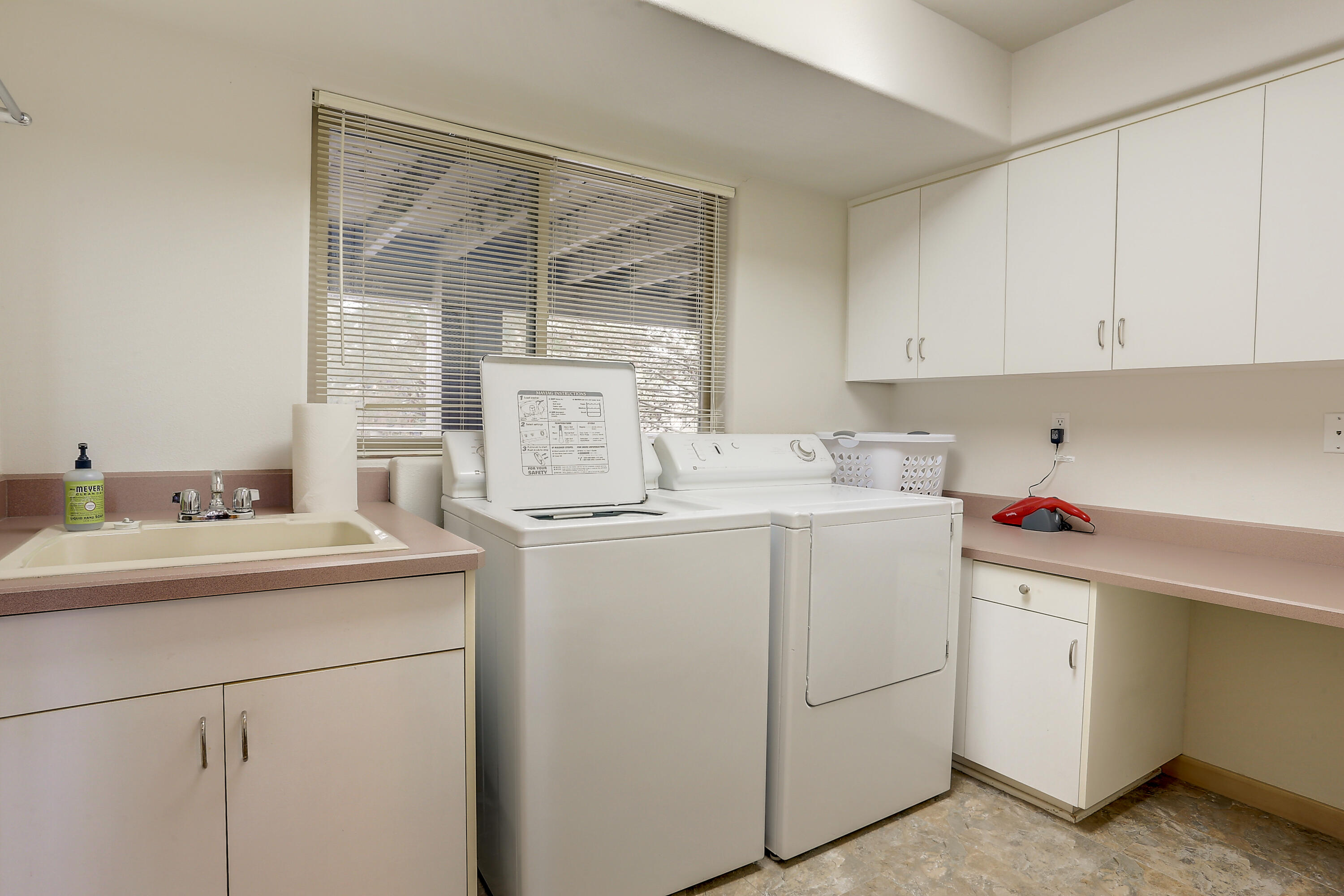 Fairway Point Villag - Residential