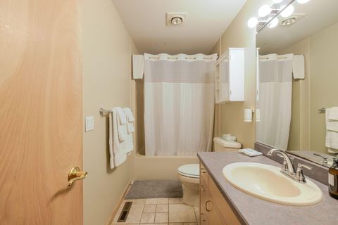 Tiny photo for 58010 Mulligan Lane, Sunriver, OR 97707 (MLS # 220212788)