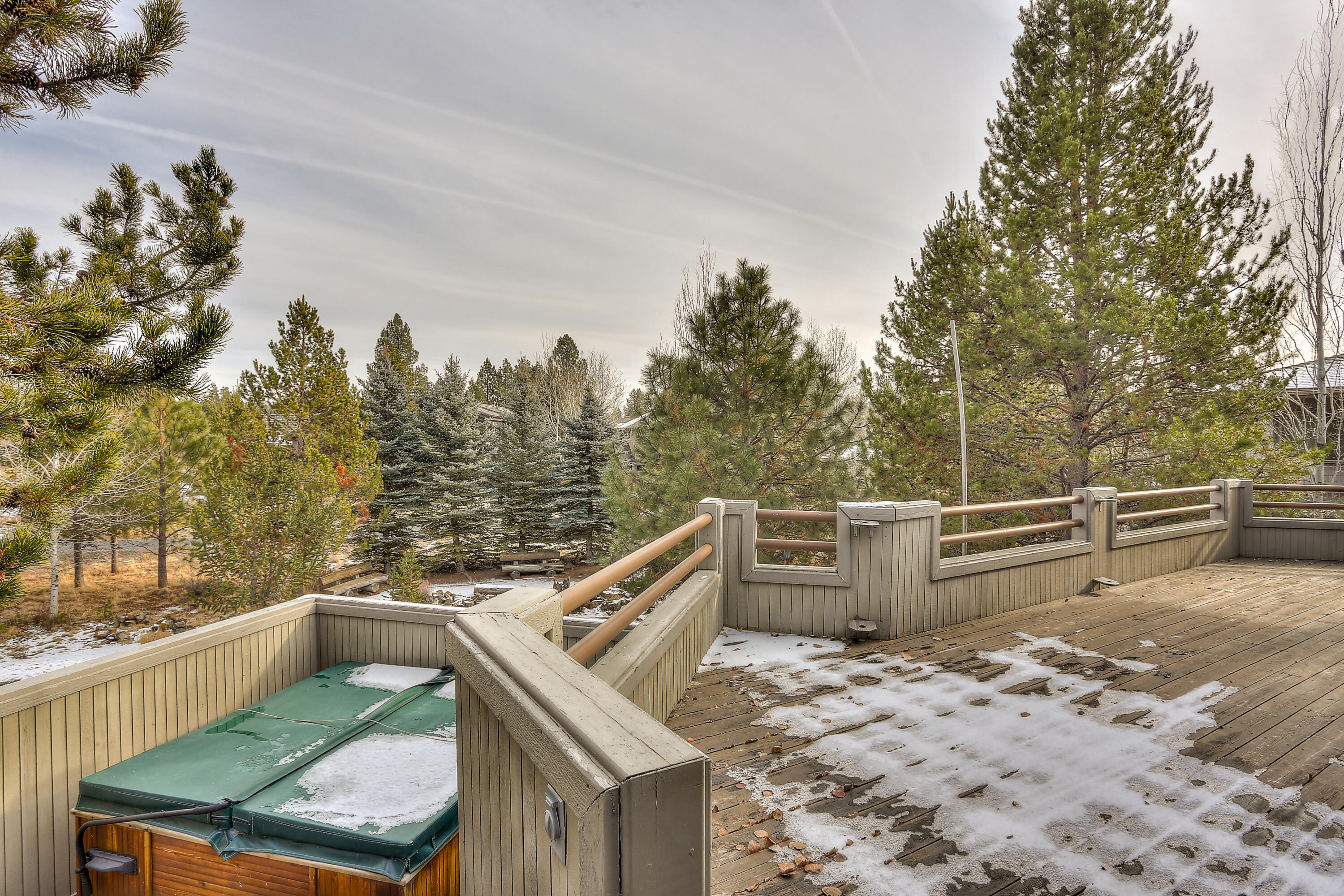 Fairway Point Villag - Residential