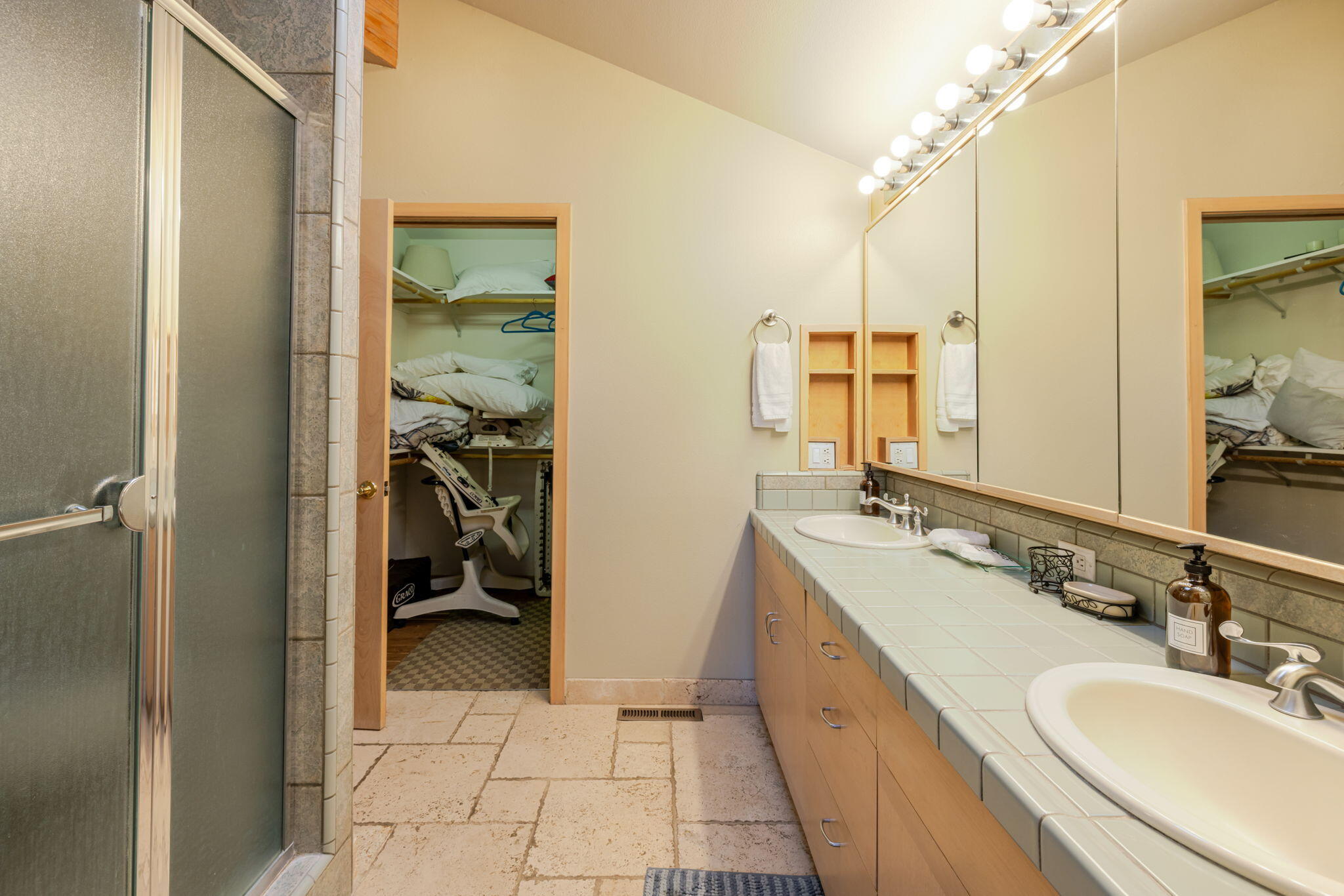 Fairway Point Villag - Residential