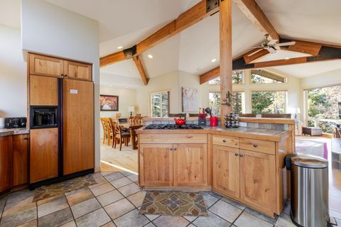 Tiny photo for 58010 Mulligan Lane, Sunriver, OR 97707 (MLS # 220212788)