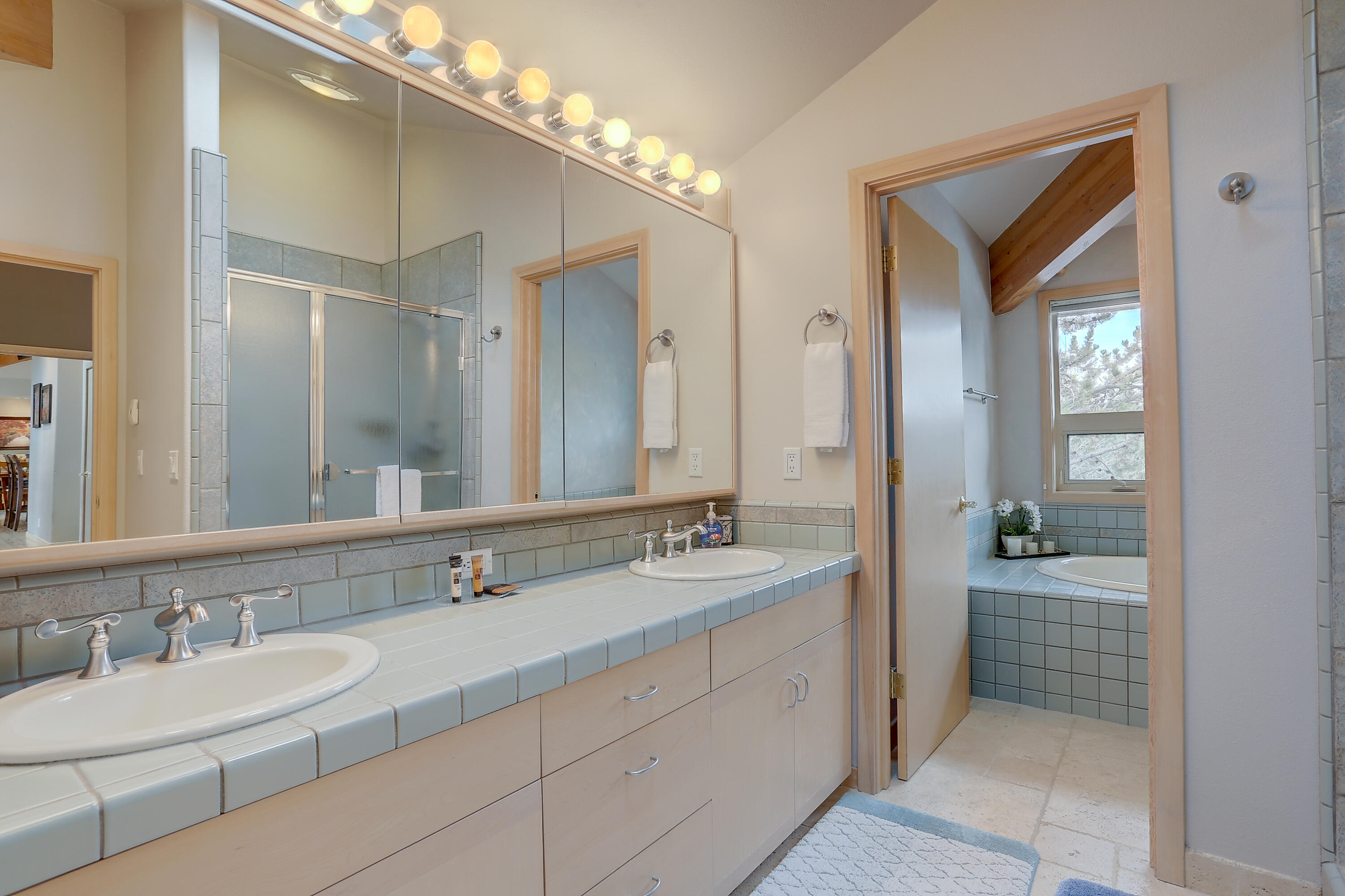 Fairway Point Villag - Residential