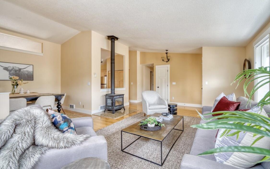 3062 NW Kelly Hill Court