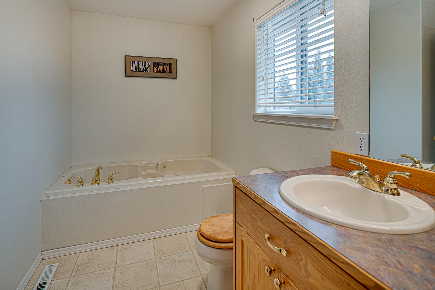 Crestridge Estate - Residential