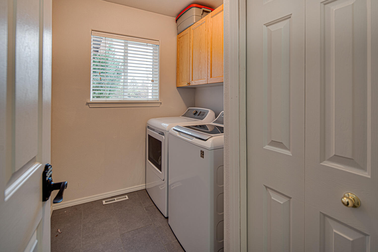 Crestridge Estate - Residential