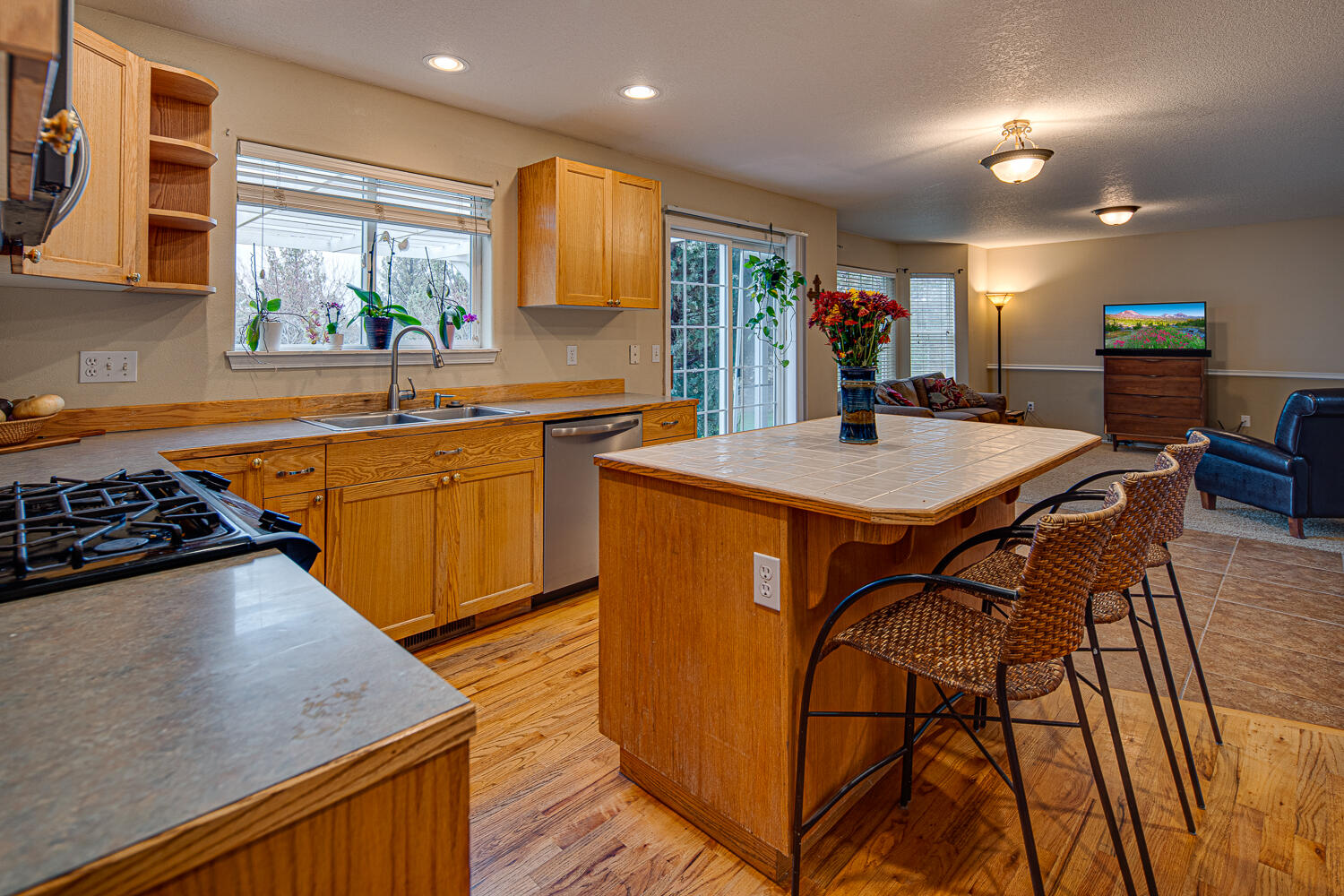 Crestridge Estate - Residential