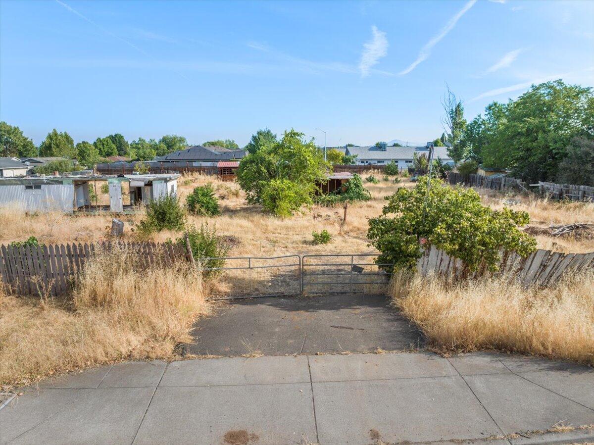 Agate Subdivision Extension No 2 - Land