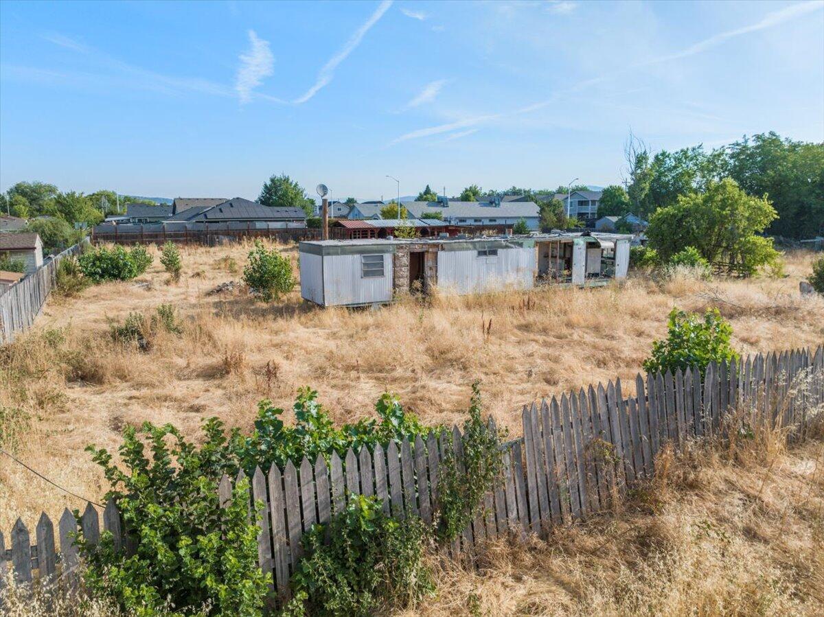 Agate Subdivision Extension No 2 - Land