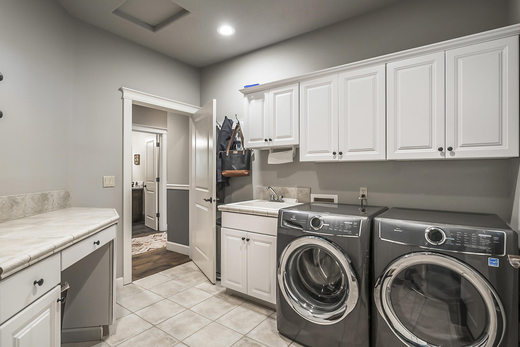 Awbrey Glen - Residential