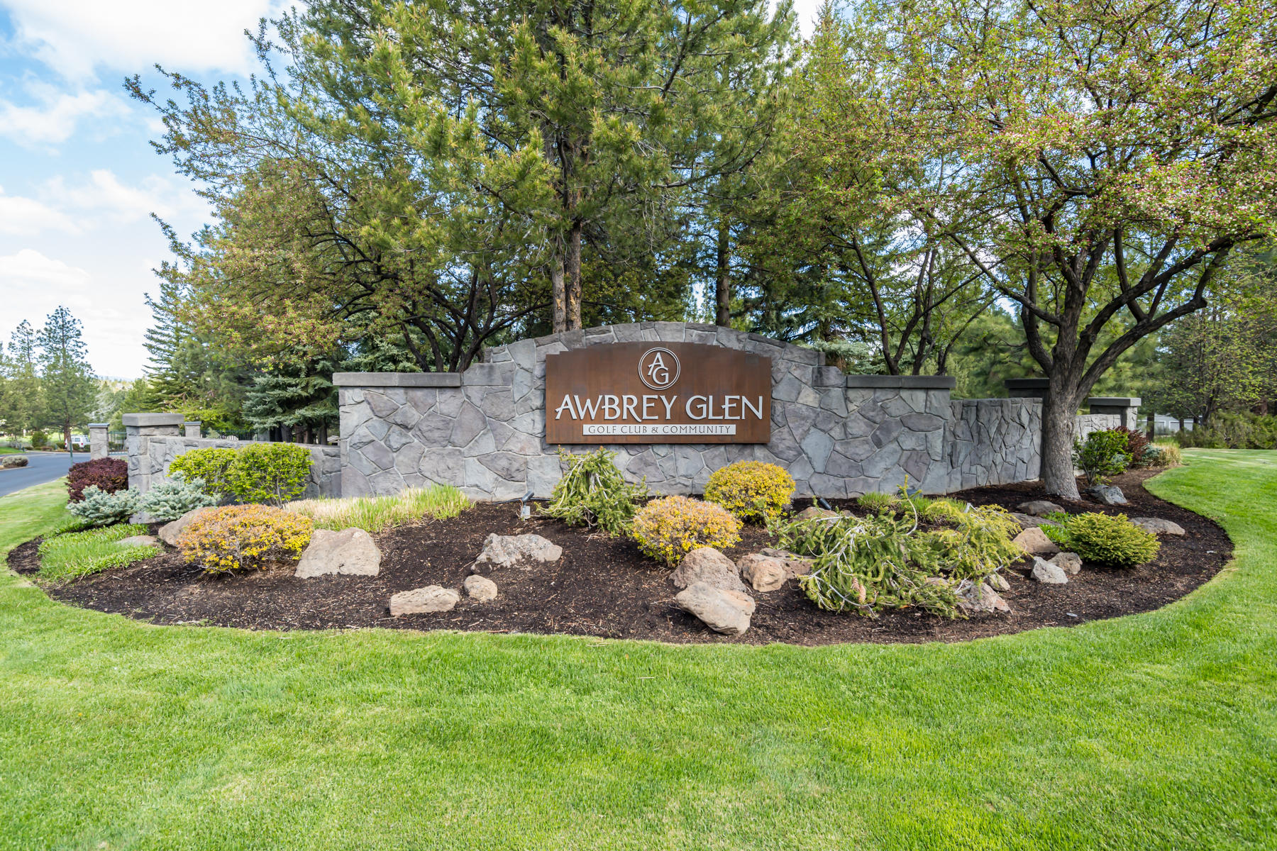 Awbrey Glen - Residential