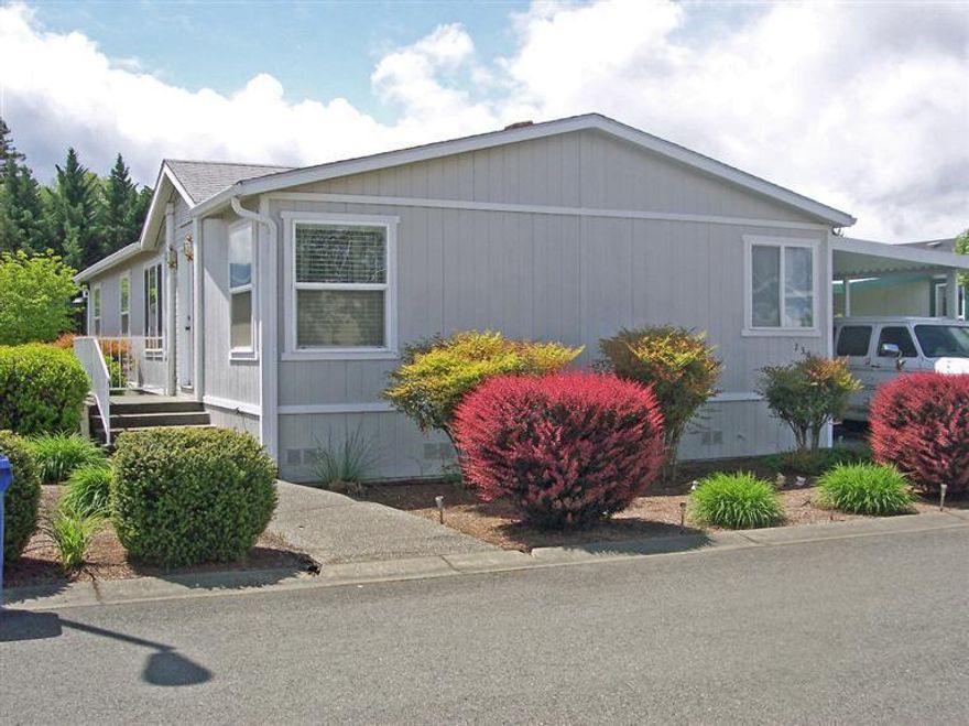 Willow Estates, South Beauty! This 1999 Golden West manufactured home features 3 bedrooms, 2 baths with a total of 1512 sq. ft. and a space rent of $465. Nice shed at head of 2-car carport, room for a garden in the backyard and wait until you get inside. The rooms are good sized with plenty of light. The kitchen has all of the necessary appliances,lots of cabinets plus an island. There is also a family room besides the formal living room and you'll find ceiling fans, double-paned windows, beautiful window coverings that all stay plus there is a garden tub in the master bathroom as well as a shower. This is a very comfortable home in a very nice mobile home park where there are a lot of friendly neighbors plus it's located close to everything anyone could need. Come for a tour and see what you think. It has a nice price, too!