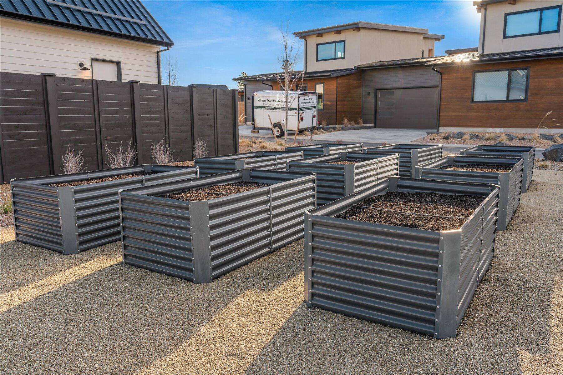 Discovery West Phase 4 - Residential